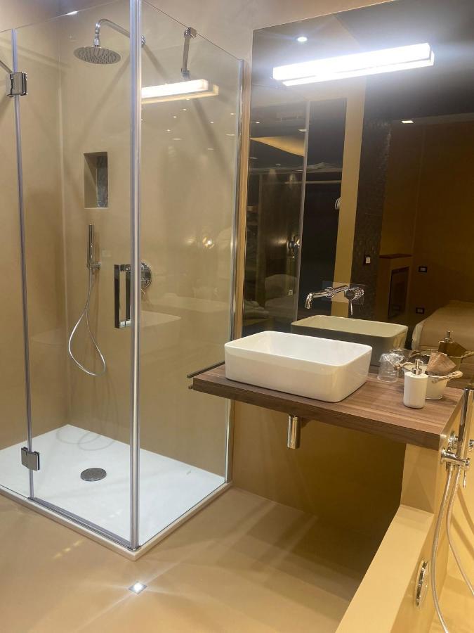 Montesantogroup Suite House Nel Centro Di Napoli Eksteriør billede